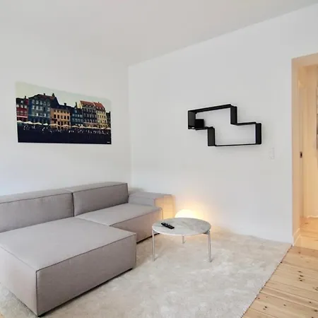 Newly Refurbished 2-br In Amager - 191 *